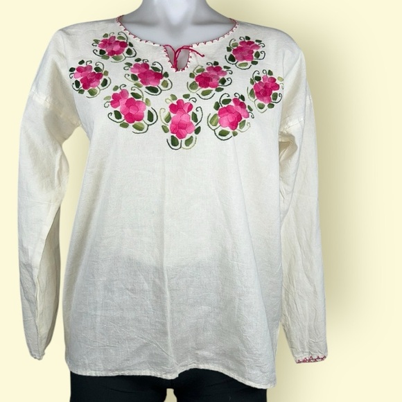 Vintage Oaxaca Embroidered Handmade Floral Cotton Blouse from Mexico off white - Picture 1 of 11